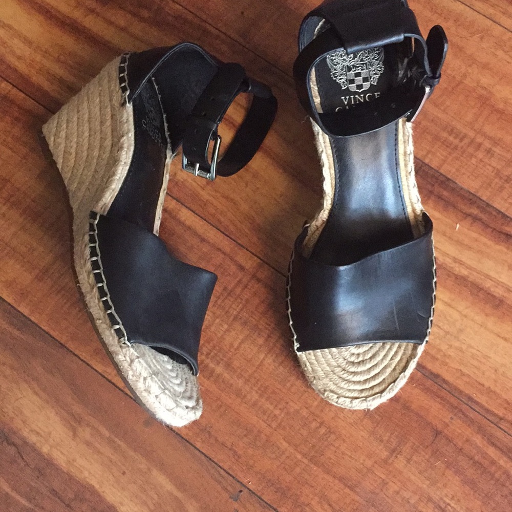 Vince Camuto Black Leather Wedge Size 81/2